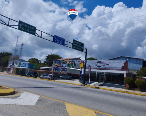 Re/max 2mil Vende Negocio En Mun. Maneiro, Isla De Margarita, Edo. Nueva Esparta
