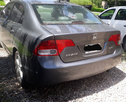 Imagen 2 de 6 de Honda Civic Lxs 1.8 Mt 2010