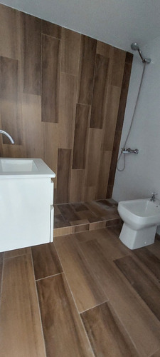 Departamento Dedos Ambientes En Venta - Castelar Norte