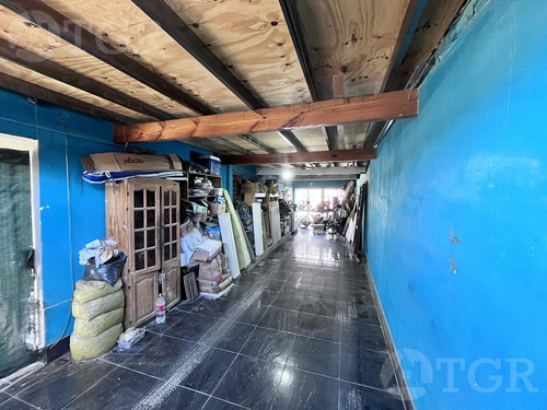Venta De Distinguida Casa En Hurlingham