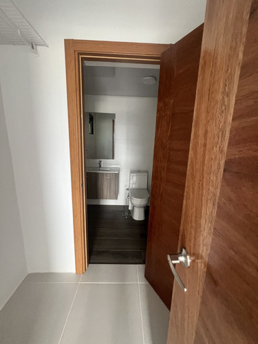 Apartamento En Alquiler En Gazcue- Zona Universitaria
