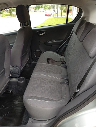 Fiat Palio 1.4 Attractive 85cv