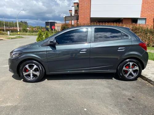 Chevrolet Onix 1.4 LTZ 5 P MECANICO