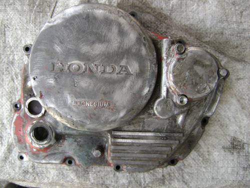 Repuesto De Moto Honda Xr 600 Tapa Crochera Partida