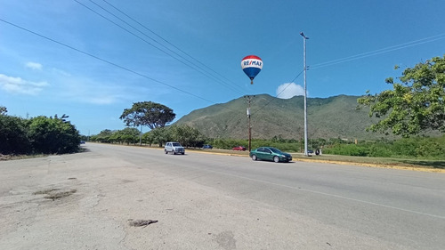 Imagen 19 de 20 de Local En Atamo Norte, Centro Comercial Y Residencial Guayacan