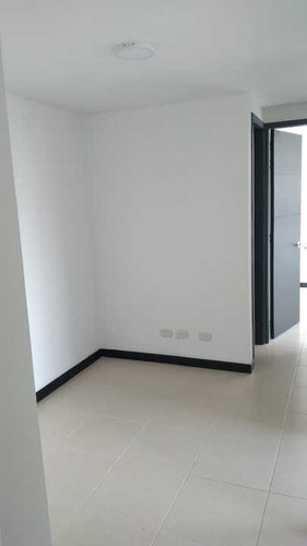 Imagen 7 de 10 de Valle Del Lili 87m 7p 265.