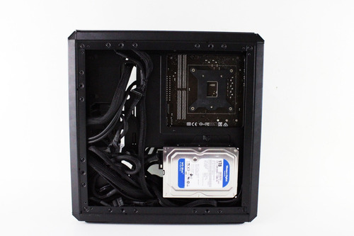 Imagen 3 de 8 de Pc Gamer I7 9700k 16gb 1tb 480gb Ssd Rtx 2070 Usada Barata