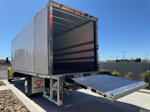 Camion Freightliner M2 Seminuevo Año 2016 Caja Seca 24 Pies