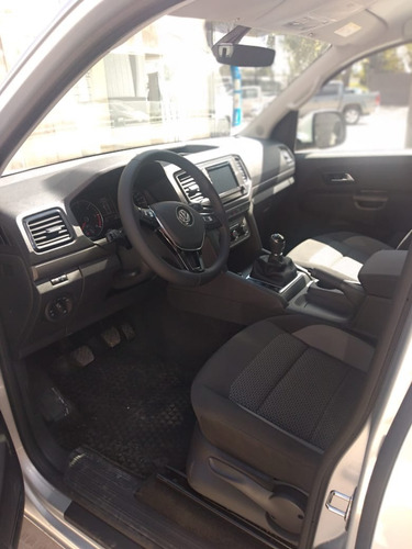 Imagen 14 de 16 de Volkswagen Amarok Comfortline 4x2 Mt 2022 0 Km En Stock Kb