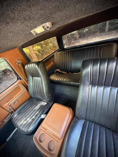 Ford Bronco V8
