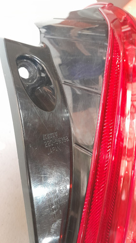 Calavera Suzuki Swift 2018 2019 2020 2022 2023 Original Led Derecho/pasajero Rojo (Usado)