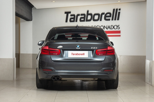 Bmw Serie 320 173.0 330i Sedan Sport Line 252cv Taraborelli
