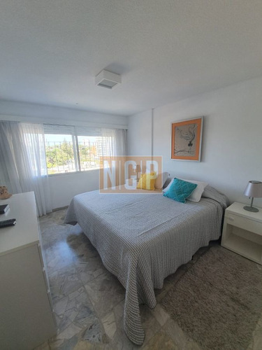 Imagen 18 de 30 de Departamento En Venta, 3 Dormitorios.