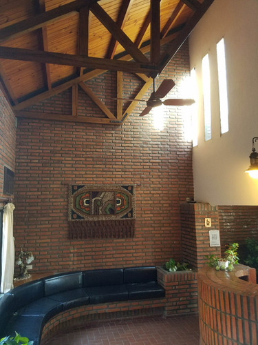 Clinica Odontogica (medica U Oficinas),rup.godoy Y Costanera