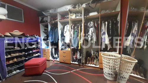 Venta De Hostal Funcionando Con Casa Amoblada En Parcela.