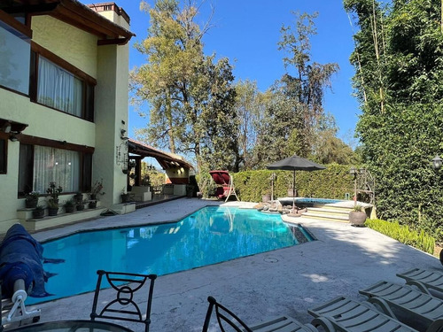 Casa En Venta En Avandaro A Dos Aguas Estilo Vallesano