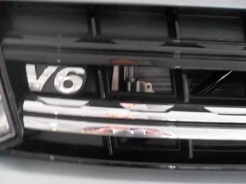 Imagen 8 de 15 de Volkswagen Amarok Dc 3.0 V6 258cv Comfortline