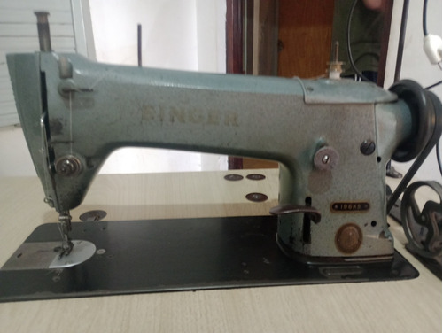 Maquina De Coser Recta Industrial Singer