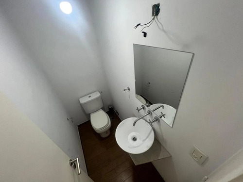 Venta Dpto 2 Amb Balcon A La Calle Parque Chas