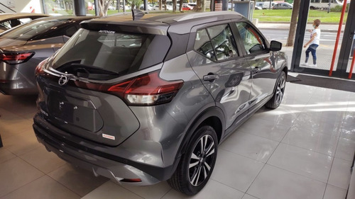 Imagen 14 de 25 de Nissan Kicks 1.6 Advance Mt 120cv Cesar