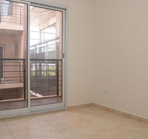 Imagen 7 de 13 de Departamento 2 Ambientes En Caseros