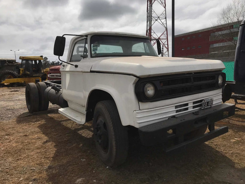 Dodge 800 Motor Mercedes 1114
