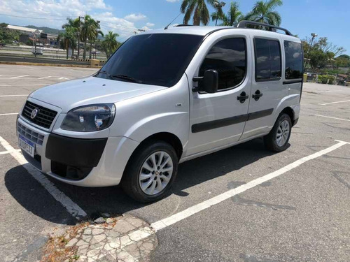 Fiat Doblo 2020 1.8 16v Essence 7l Flex 5p