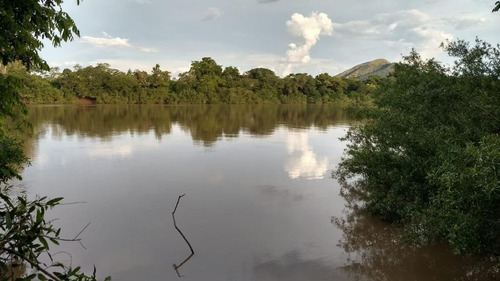 Chácara Com Beira De Rio. - 1234