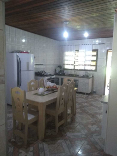 Chácara No Bairro Lagoa
