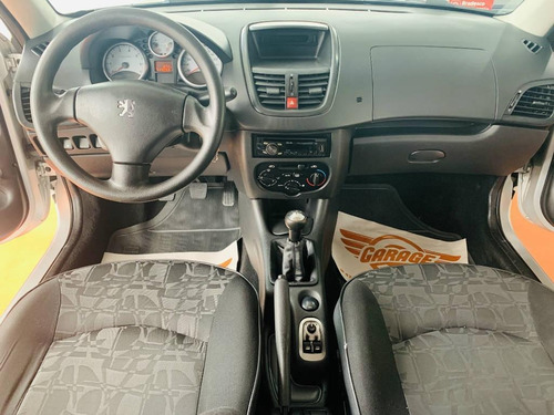 Peugeot 207 Sedan Xr Sport 1.4 Flex 8v 4p