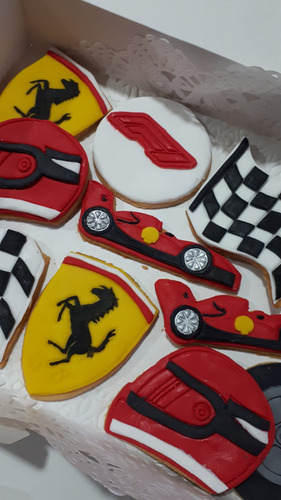 Cortantes Para Galletitas Personalizado Varios Diseños Ferrari