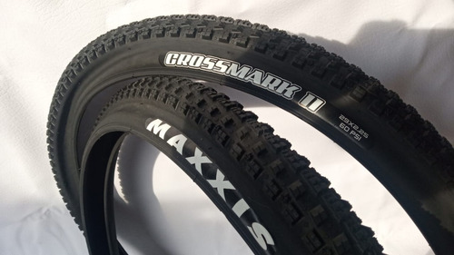 Imagen 2 de 8 de 2 Llantas Maxxis Crossmark I I 29*2.25 / Talón Convencional.