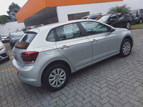 Volkswagen Polo 1.0 Mpi Total Flex Manual