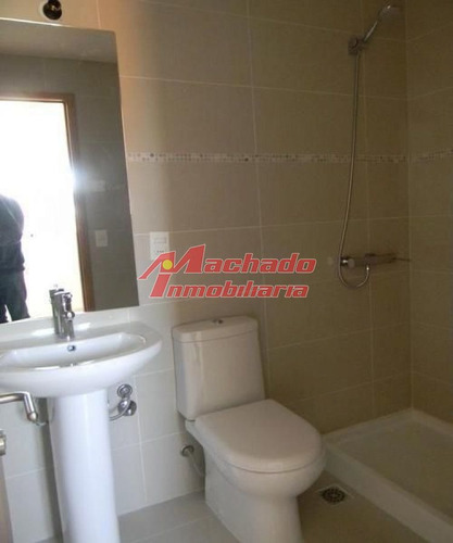 Imagen 9 de 15 de Apartamento En Venta Playa Mansa 3 Dormitorios