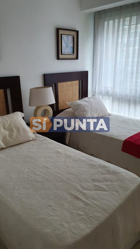 Imagen 9 de 9 de Venta De Apartamento De 3 Dormitorios En Edificio Torre Del Mar Punta Del Este