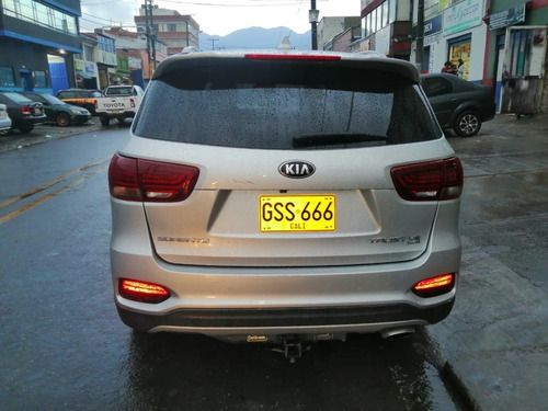Kia Sorento Trus Zenith