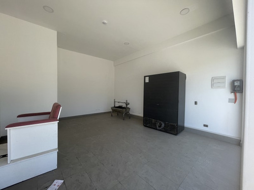 Local En Arriendo