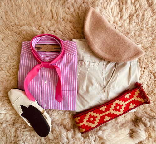 Conjunto Gaucho. Bombacha, Camisa, Boina,alpargatas,faja.