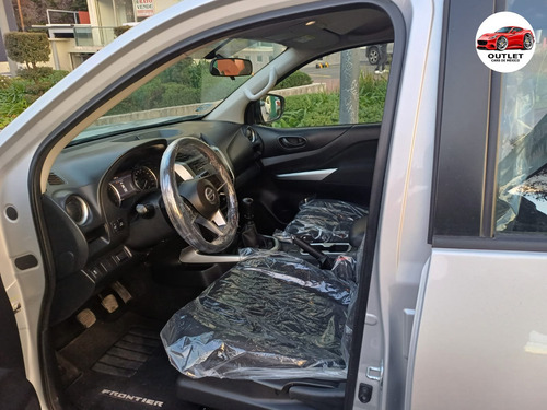 Nissan Frontier 4.0 Pro-4x V6 4x2 At