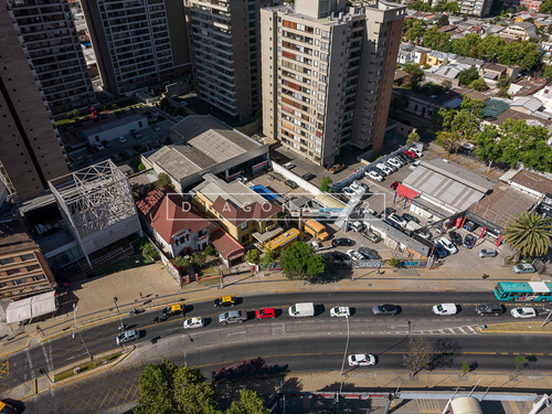 Local Comercial En Ñuñoa