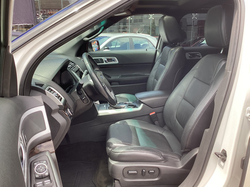 Ford Explorer 4.0 Limited V6 Sync 4x2 Mt