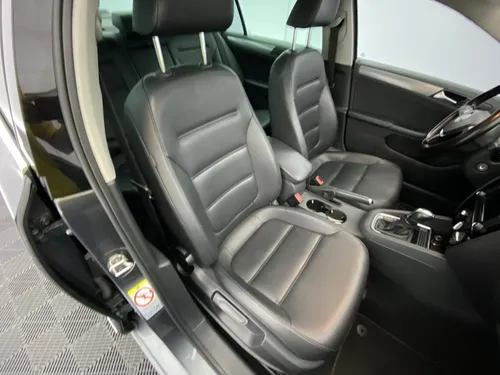 Volkswagen Jetta Highline