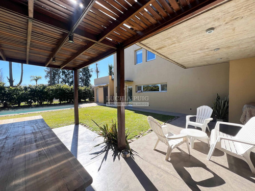 Casa En Venta 3 Dormitorios - Santa Clara Villanueva