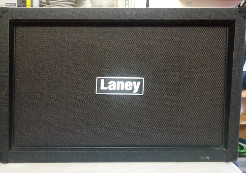 Cabinete De Guitarra Laney Irt-212 