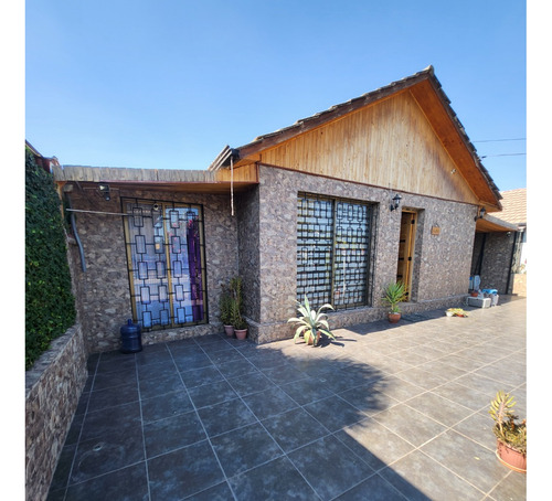 Se Vende Amplia Casa 4d/3b En Villa Santa Elena, Macul