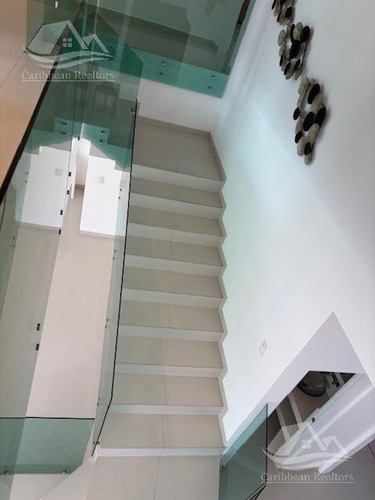 Casa En Venta En Lagos Del Sol Cancun