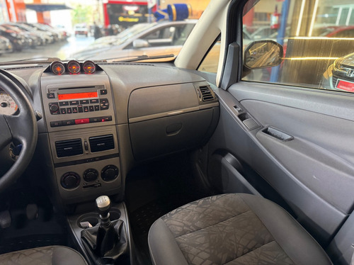 Fiat Idea 1.8 MPI ADVENTURE 8V