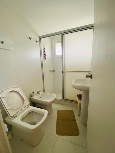 Imagen 22 de 23 de Apartamento En Venta De 3 Dormitorios Con Vista A Playa Brava