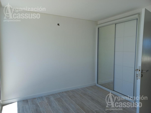 Imagen 21 de 30 de Punta Del Este - Departamento Venta Y Alquiler Anual - 3 Dormitorios Y Play Room
