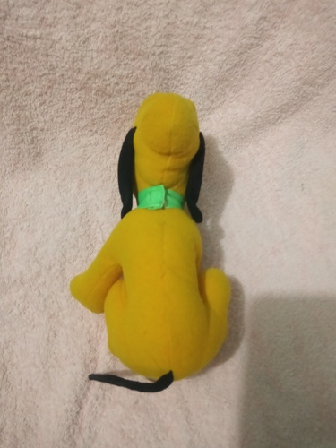 Pluto Peluche 20 Cm (Usado)